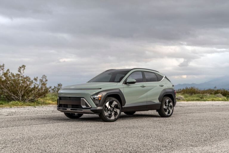 HYUNDAI Kona 2024