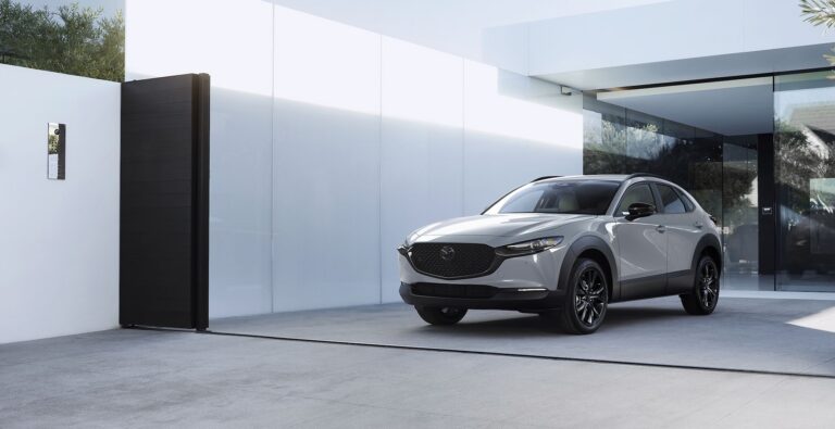 MAZDA CX-30 2026