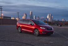 Chrysler Pacifica Pinnacle 2026